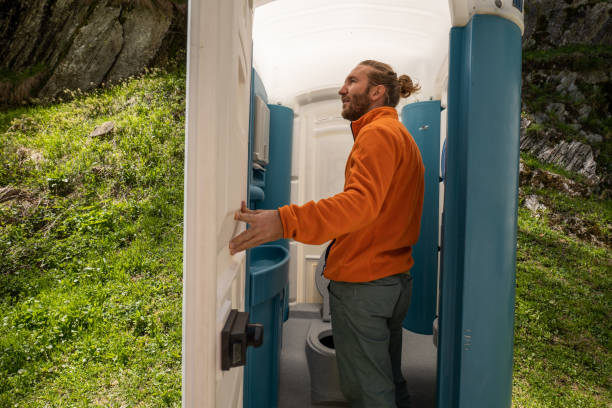 Best Portable toilet rental cost  in Far Hills, NJ
