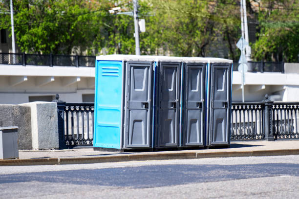 Best Porta potty rental near me  in Far Hills, NJ